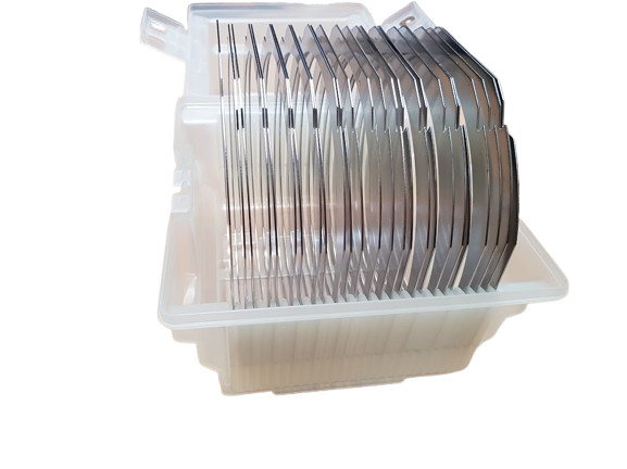 Entegris E400-083-101 Clear Multiple Wafer Carrier With 25 Film Frame Rings
