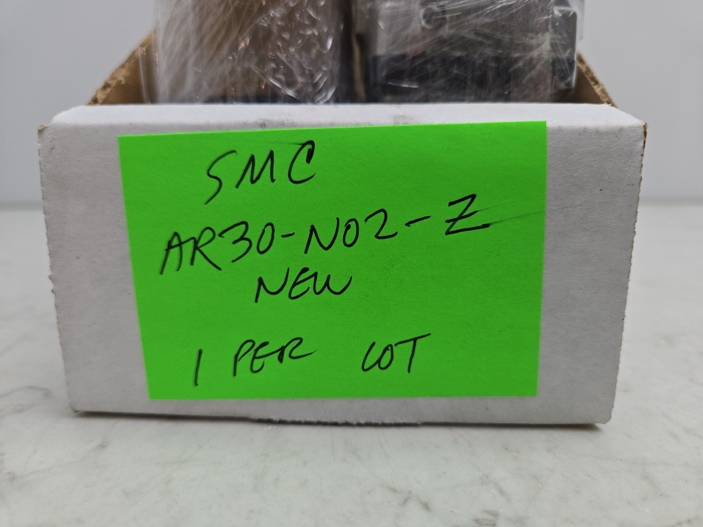 Smc AR30-N02-Z Pneumatic Regulator Modular 1/4″ Npt 7-125 Psi New