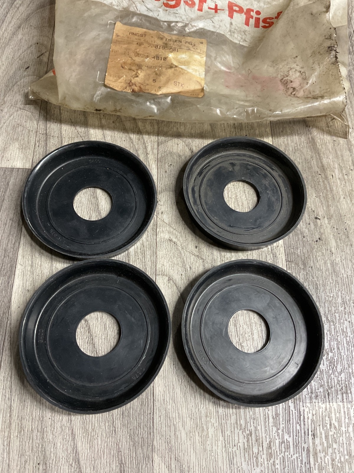 ANGST-PFISTER AP720195/01, (Qty:4) *NOS* #4008A163PR2