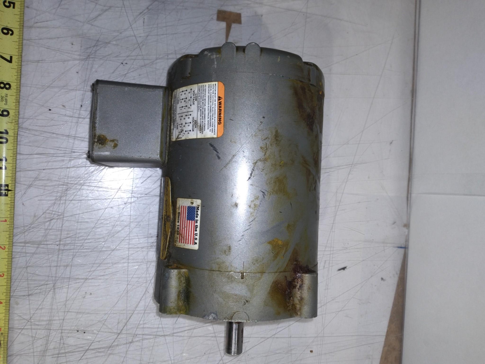 BALDOR RELIANCE INDUSTRIAL MOTORS VNM3538 208-230/460 VOLTS 2.1-2/1 APMS