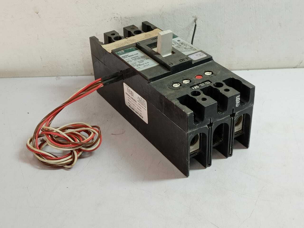 GE TFK224F000 Circuit Beaker 225Amp Max 480Vac