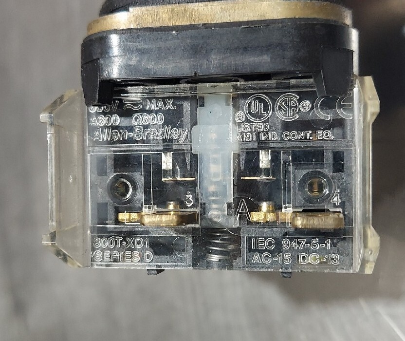 ALLEN BRADLEY BLUE PUSH BUTTONS 800T-A SER T TYPE 4,13
