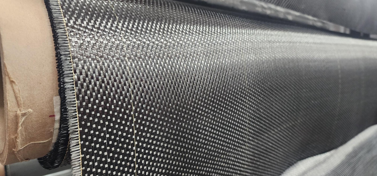 5 Harness Satin Carbon Fiber Fabric Cloth 6k 370gsm 50″ 5 Yards *SALE*