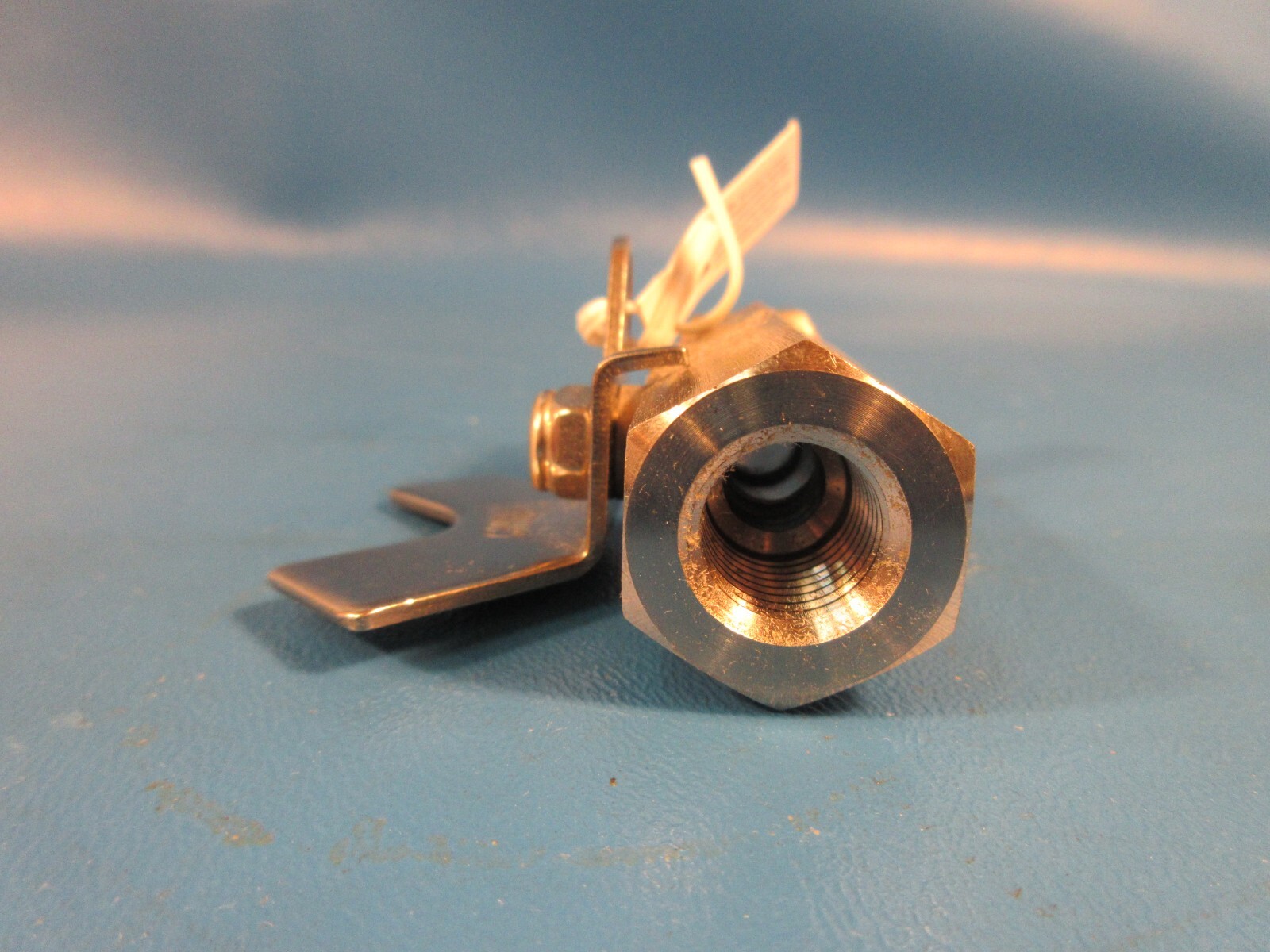 Midwest Control MSMF-25, 1/4″ Pipe, Full Port, Stainless Steel Miniature Ball Va