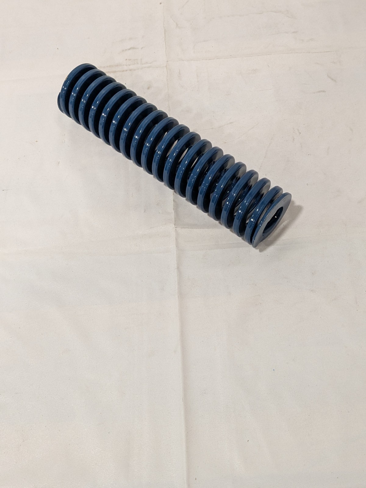 Dayton Lamina Die Spring 2″ Hole Dia, 1″ Rod Dia, 8″ Free Length, Blue 9-3232-21