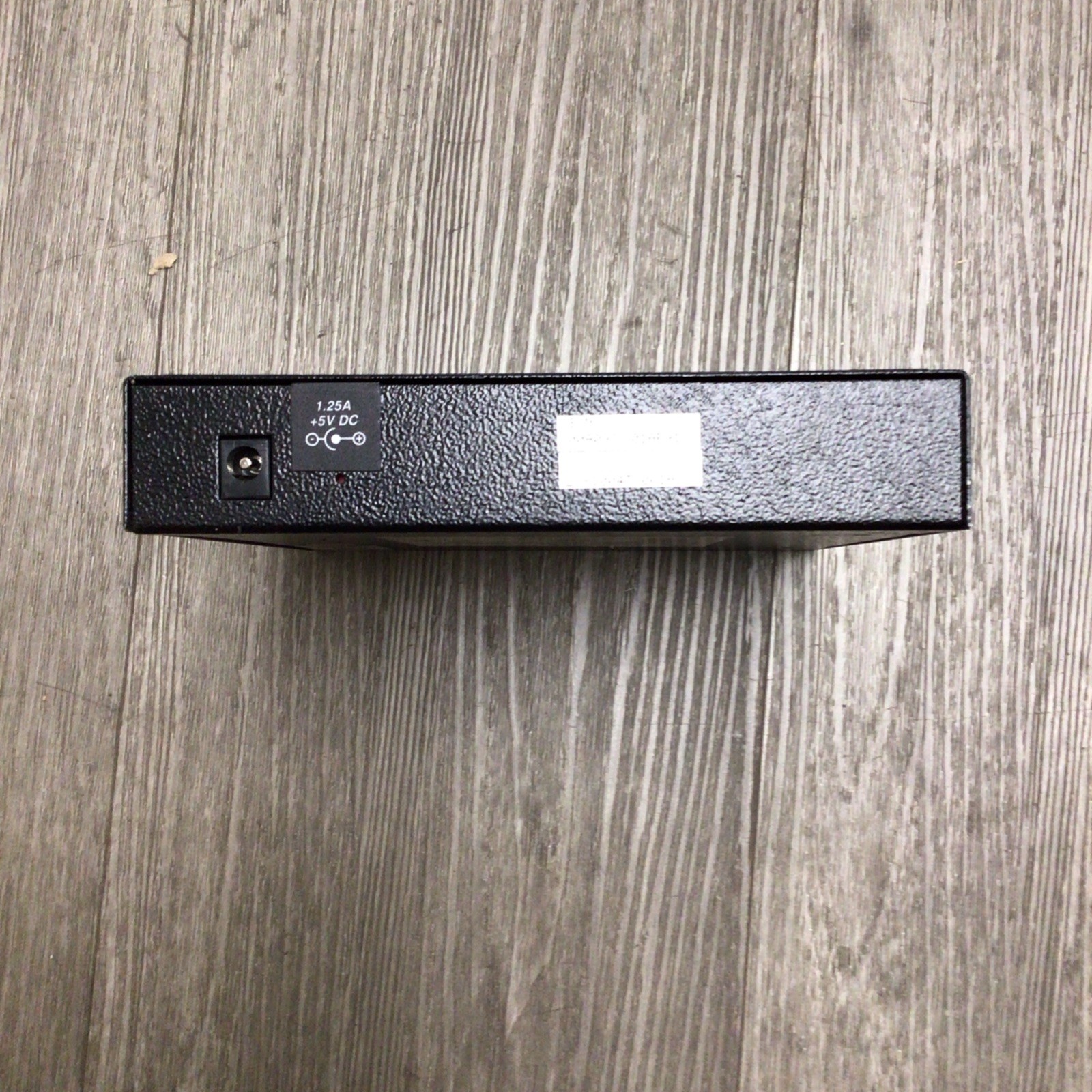 Lot of 12 MRV LX 1004 Series 4-Port Secure Console Server LX-1004T-101AC #C2 100