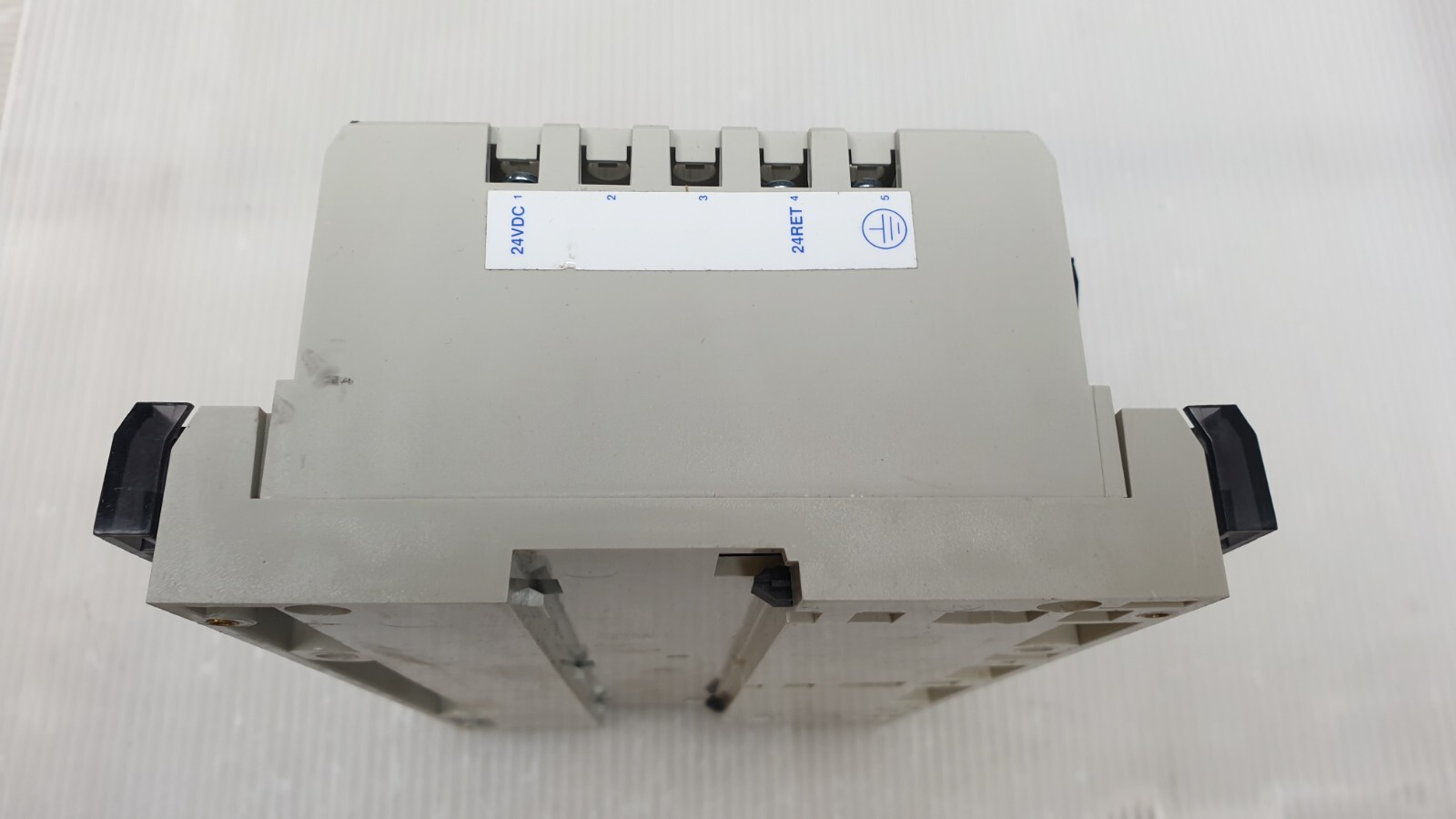 Schneider AEG 110 CPU 612 03 Modicon Micro CPU DC PS ANIO 110CPU61203