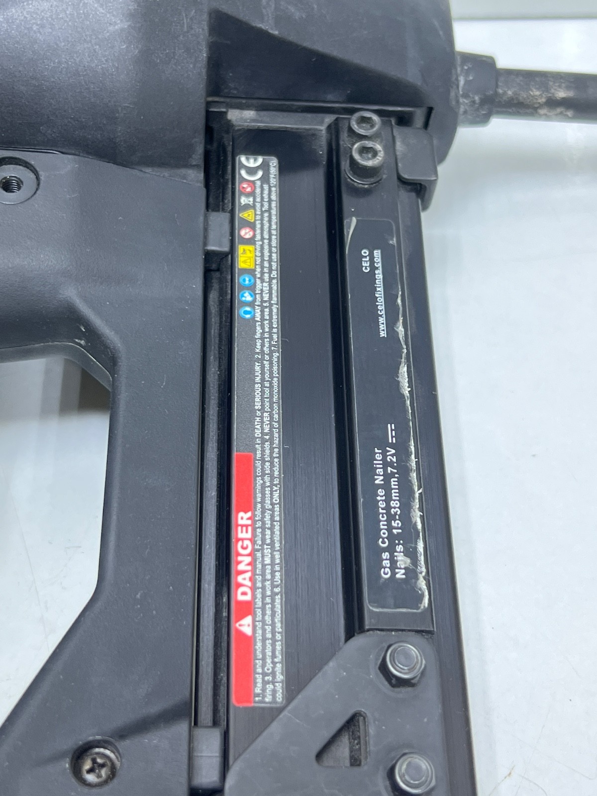 CELO Cordless Gas Nailer FOX 40 (Only Unit)