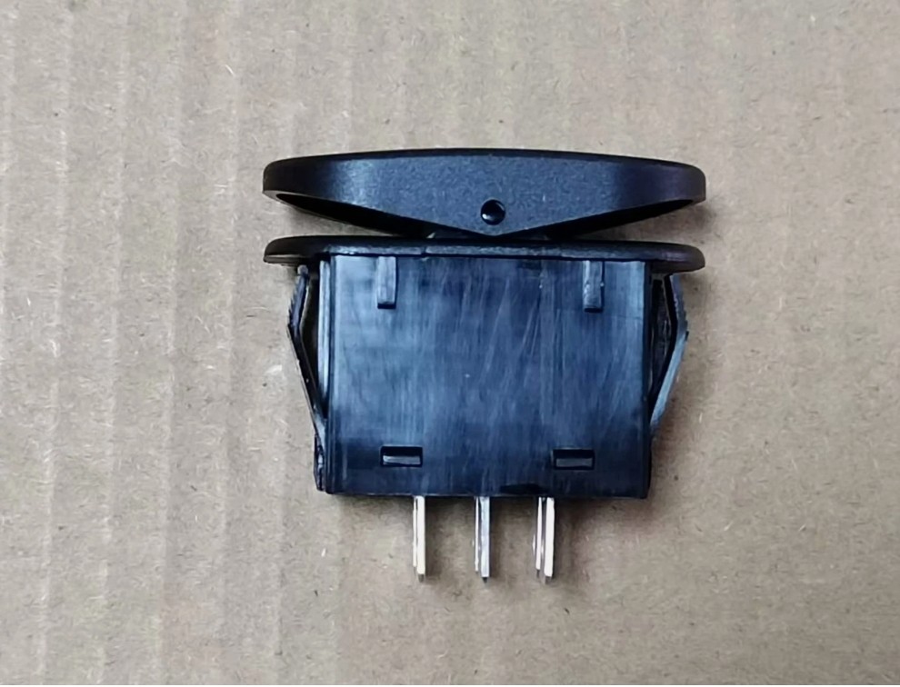 1PC SCI R13-271 6Pins 3 positions 20A/125VAC Rocker Switch
