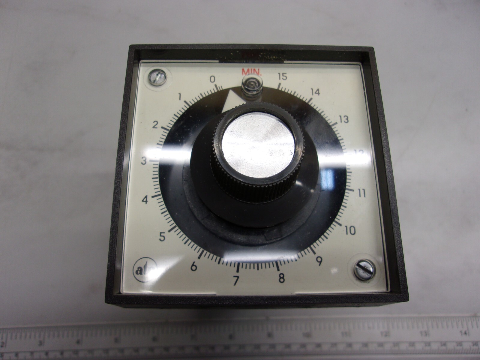 ATC, 305E-015-A-2-0-PX, ELECTROMECHANICAL TIMER 15 MINUTES, 0481A