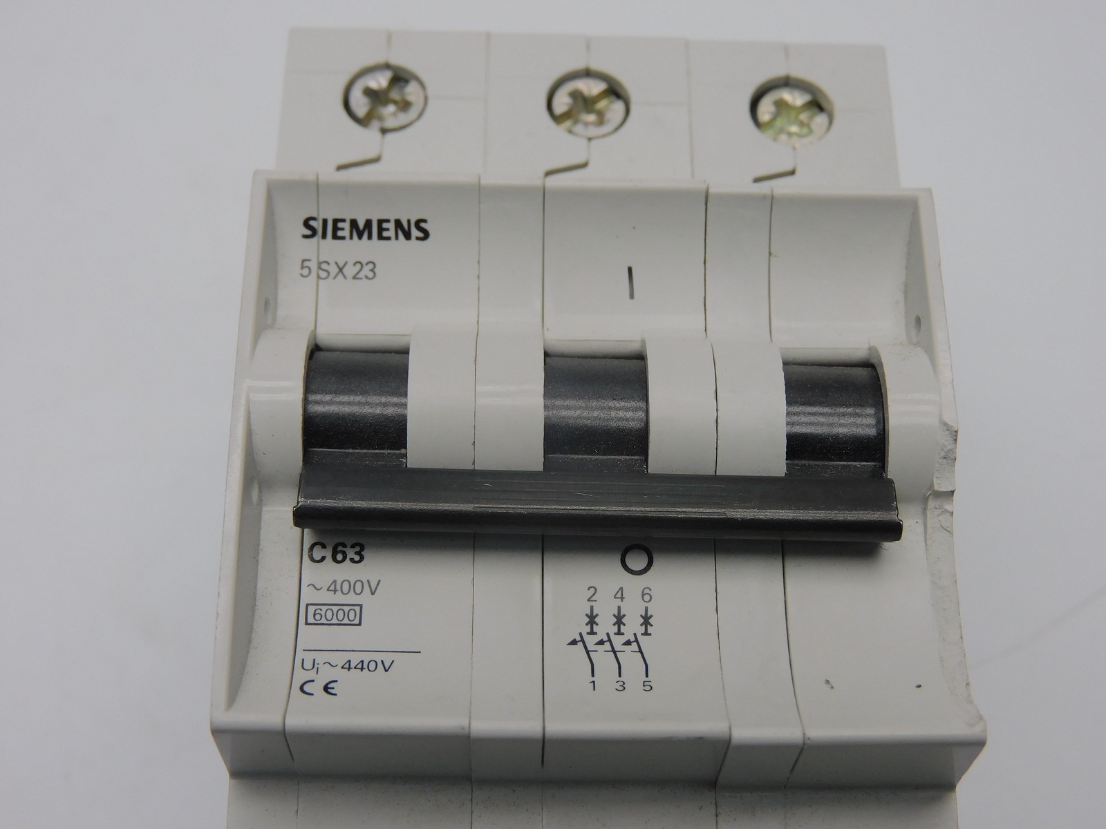 SIEMENS 5SX23-C63 440V 63A (AS PICTURED) NSNP