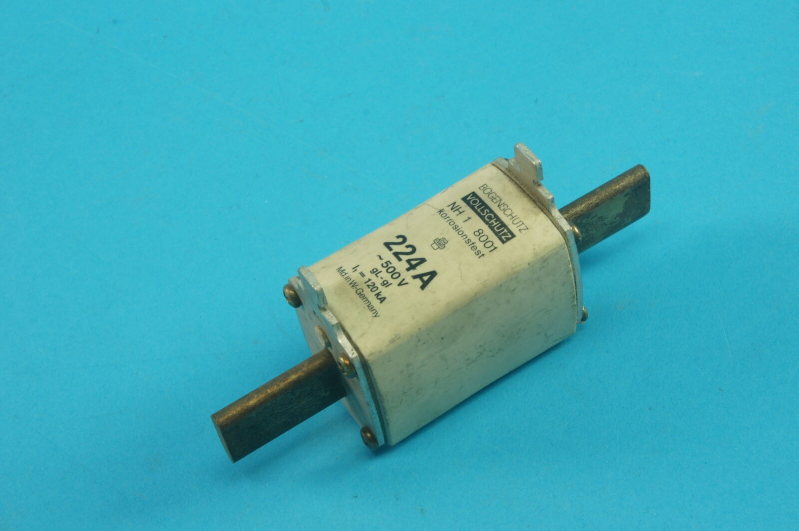 Arc protection NH1 8001 NH fuse, 224A 500V 100kA, square type gL-gI, size NH1