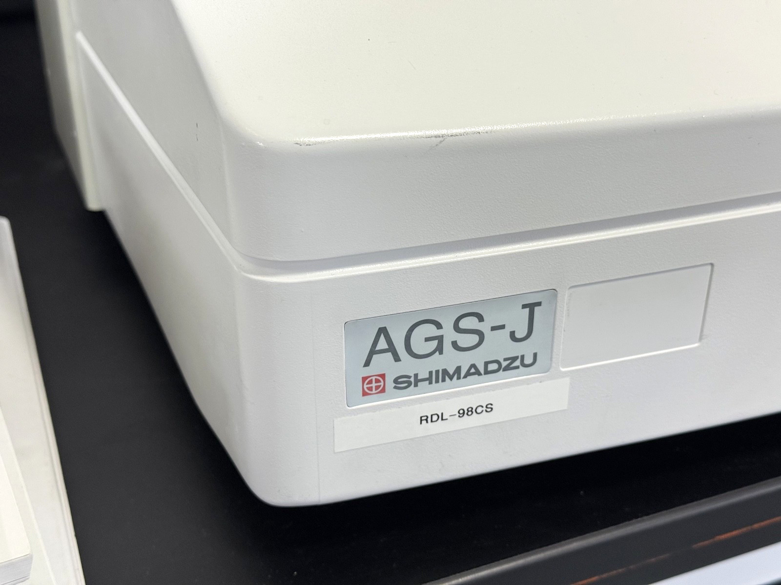 SHIMADZU AGS-J 10kN Universal Testing Machine Tensiometer W/ Software & Accessor
