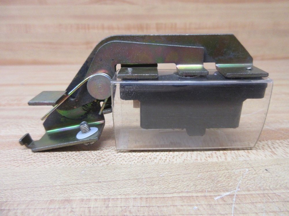 Square D EK-300-1 Interlock Switch EK3001