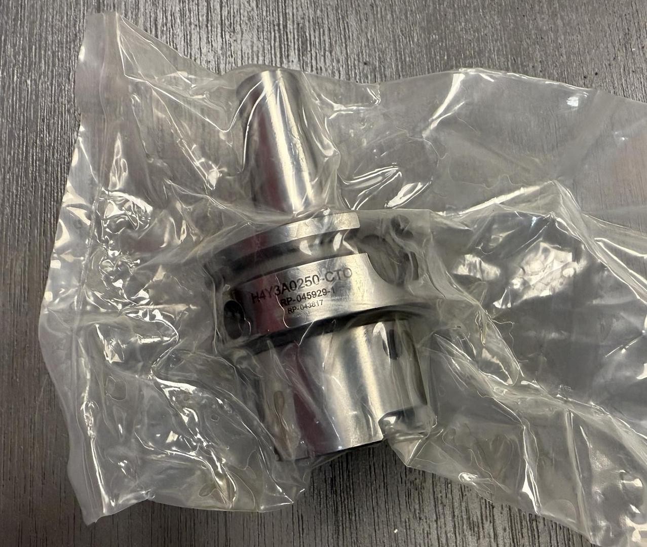 (NEW IN BOX) Command HSK63A-Shrink Fit-H4Y3A0250-CTO GHA-81