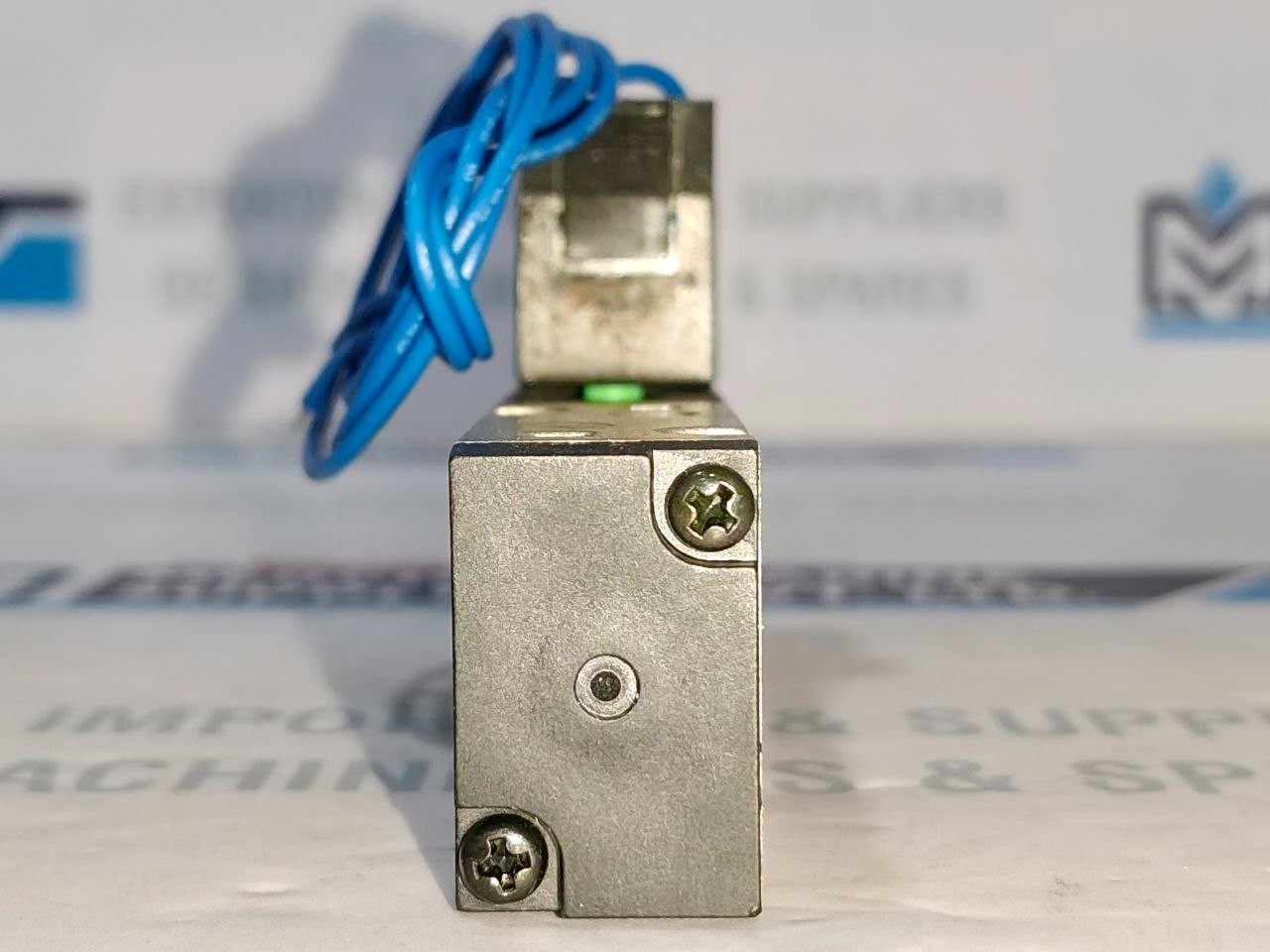 CKD 3KA110-D2 AC100V Pneumatic Solenoid Valve with Coil AC100V Press0.15-0.7MPa
