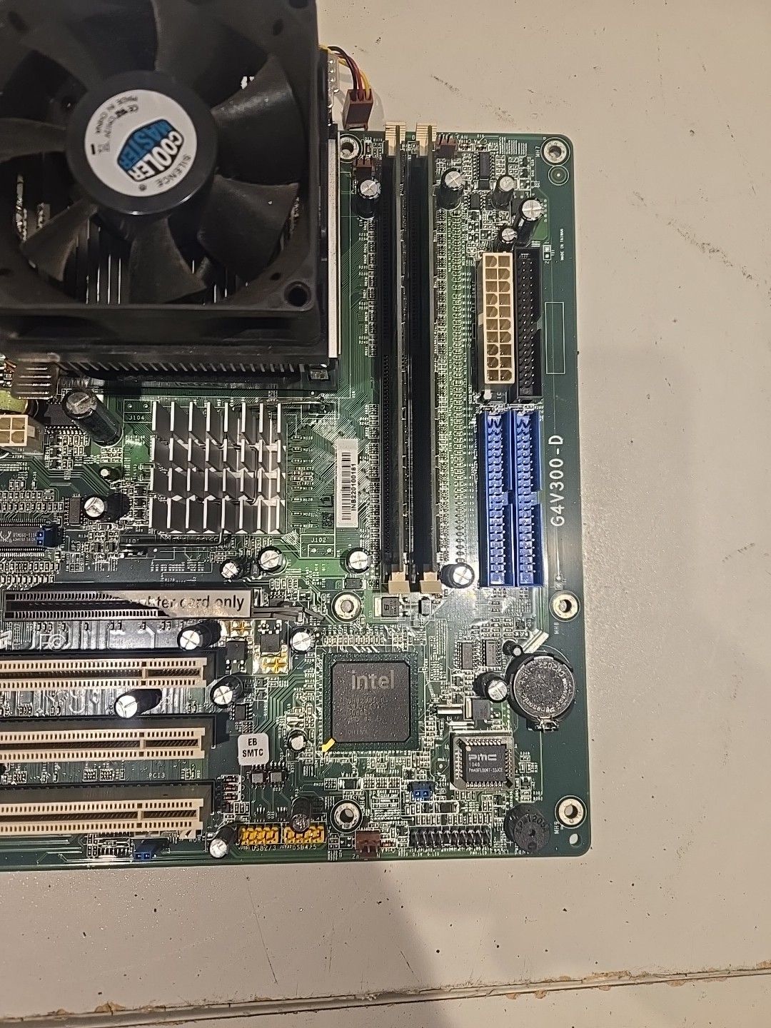 ITOX G4V300-D Motherboard