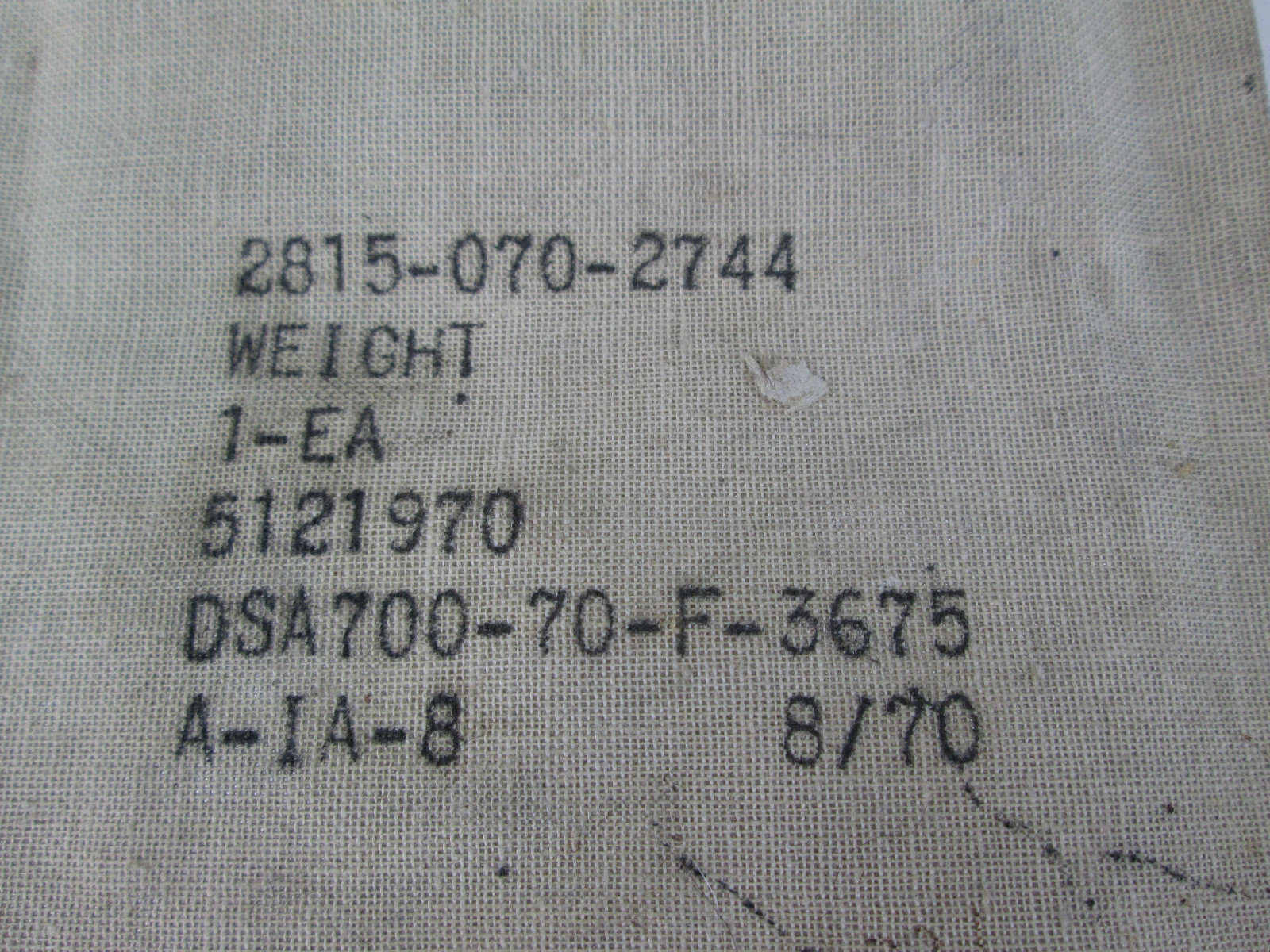 New NOS Weight Balancer Metal Crescent Shaped 5121970 2815-070-2744 Aviation
