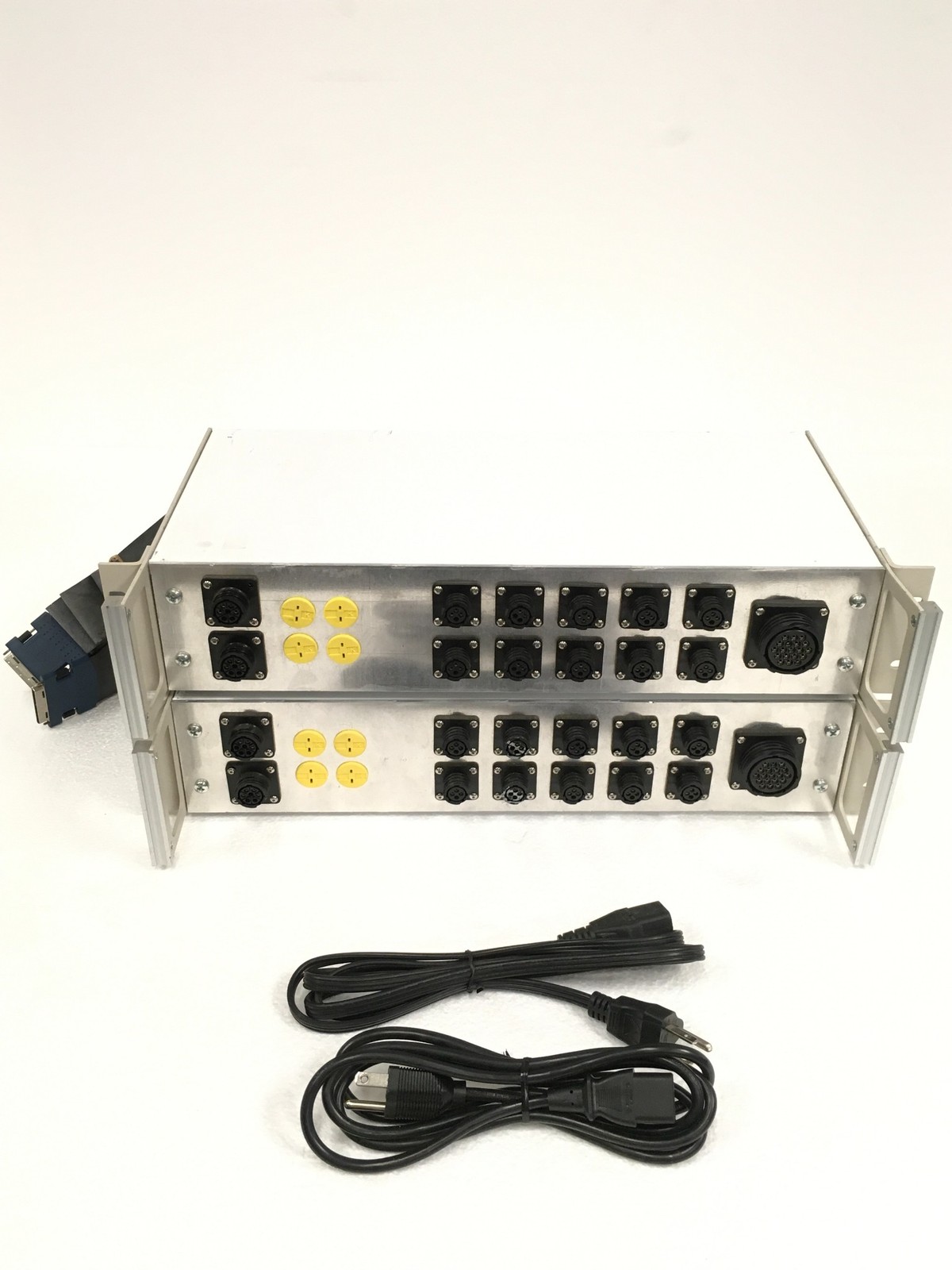 Grayhill National Instruments CB-68LP Terminal Block 70MRCK16 w/ Power Cord QTY