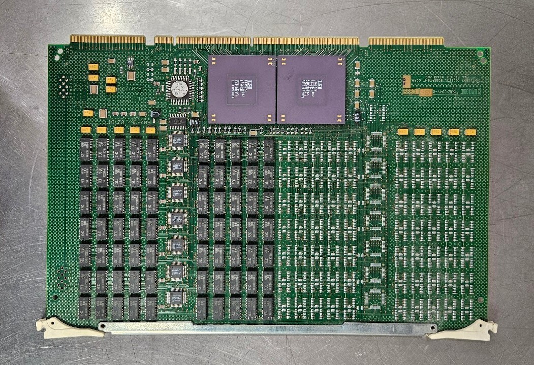 Digital Equipment EXC94V-0 B21 Control Board Loc 3E-17