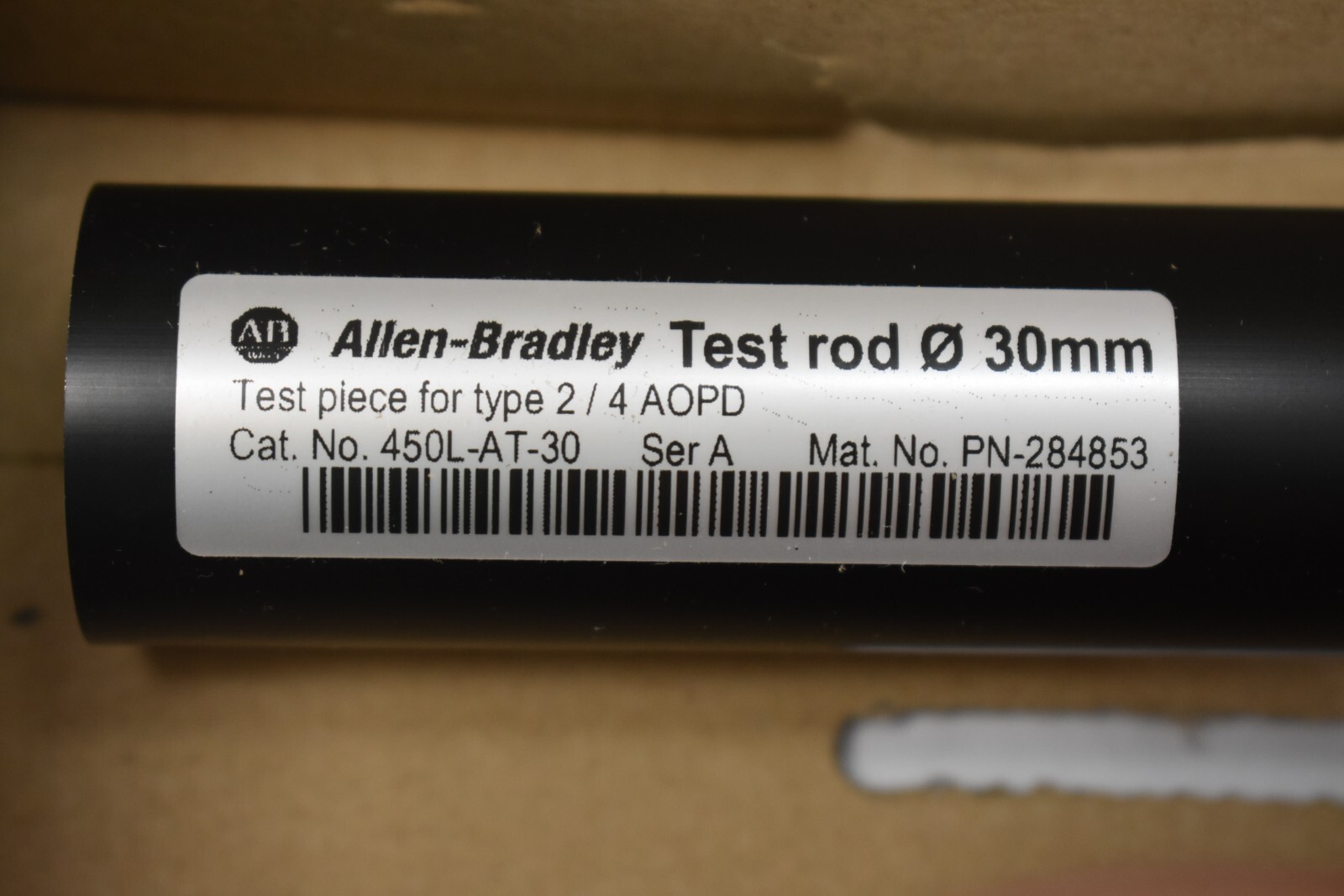 Allen Bradley 450L-AM-TBM Top Bottom Mount Brackets w/ 30mm w Test Rod Black