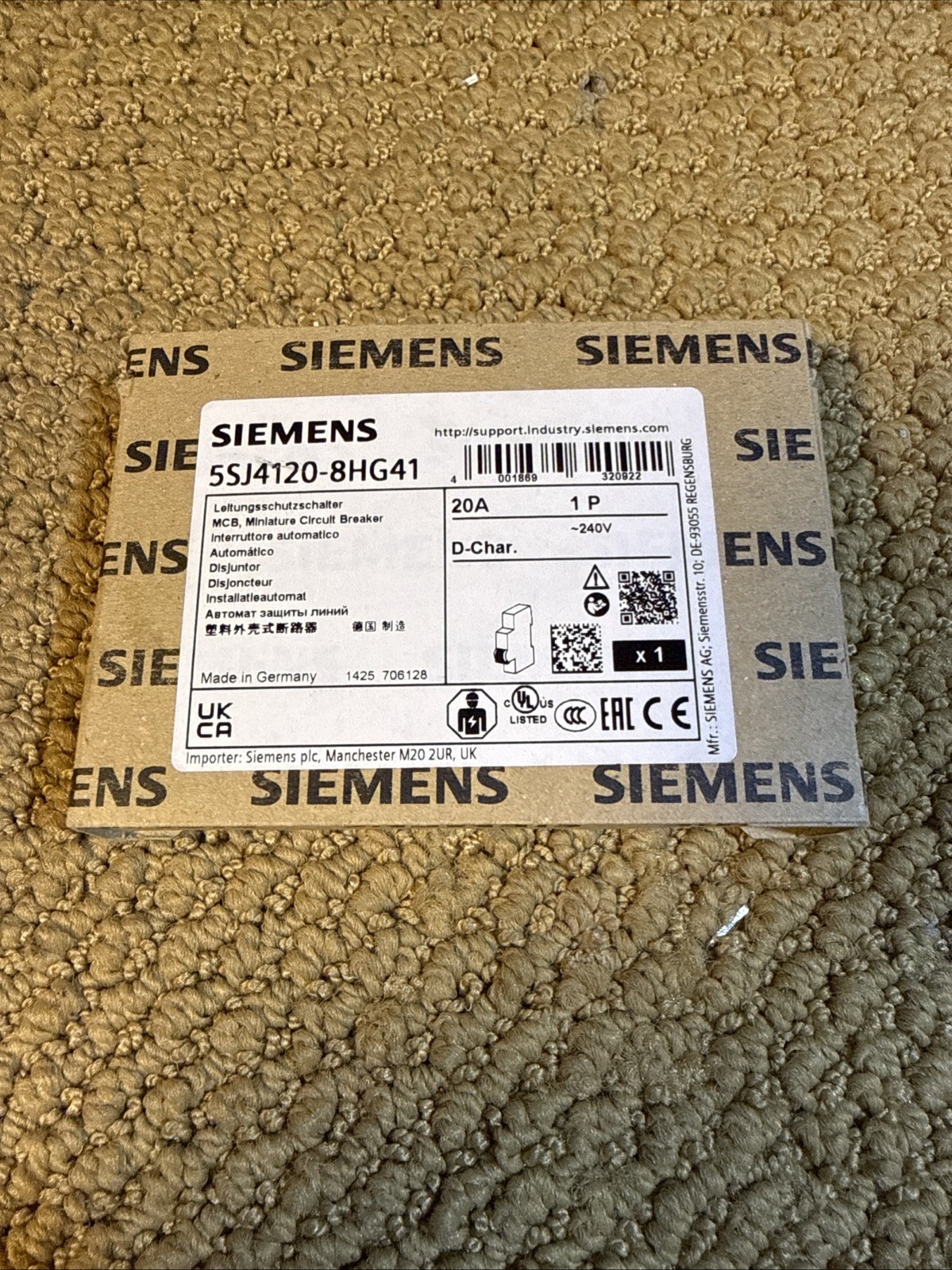 SIEMENS 5SJ4120-8HG41 CIRCUIT BREAKER – NEW IN BOX
