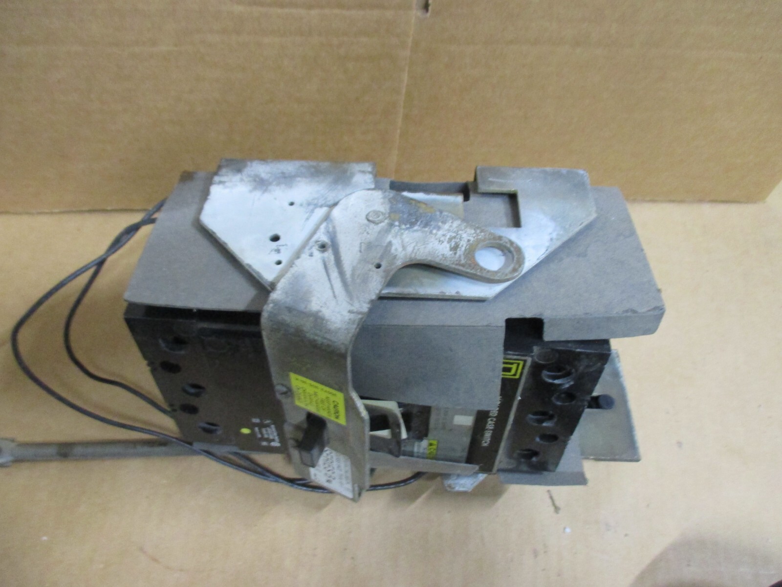 SQUARE D 250 AMP BREAKER KHL3600M1021 USED