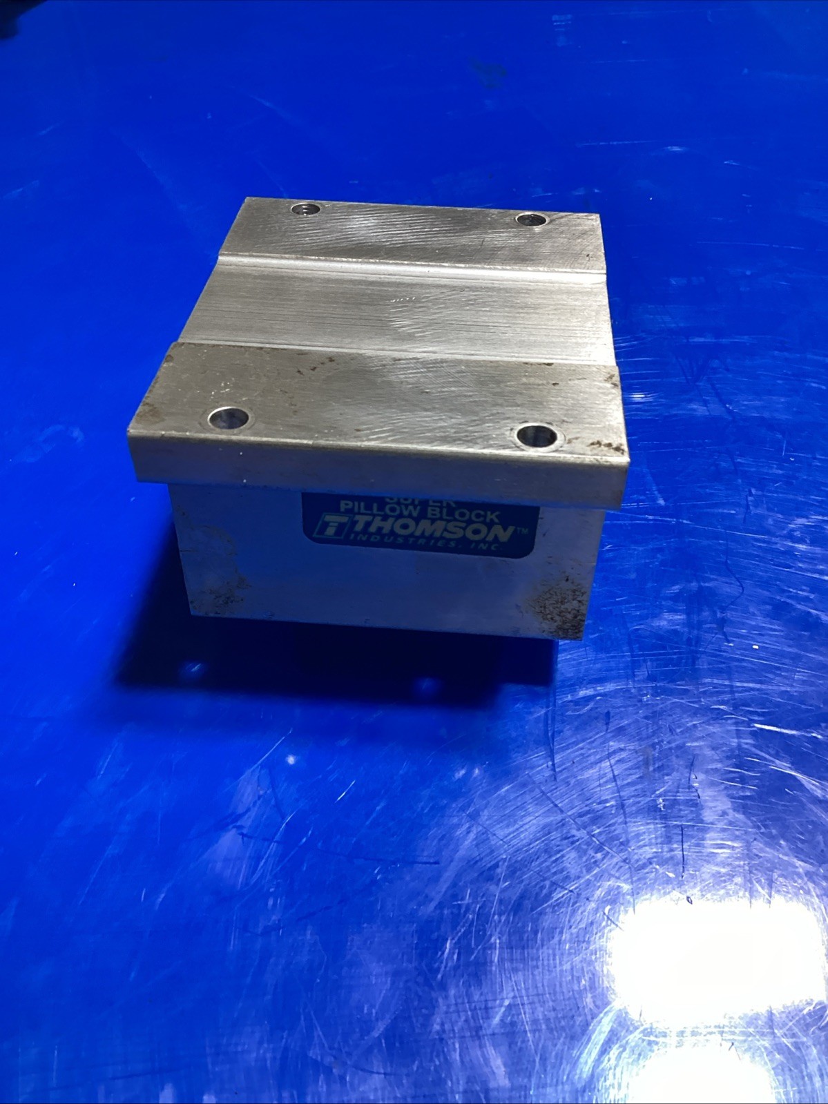 Thompson Super Ball Bushing Linear Bearing Pillow Block SPB16