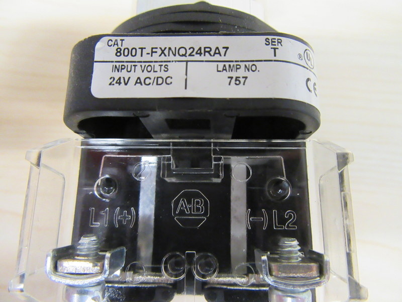 Allen Bradley 800T-FXNQ24RA7 Button Red