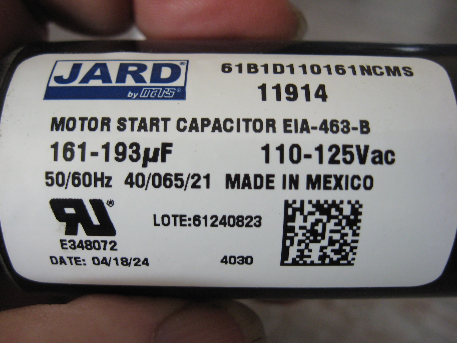 NEW Jard 11914 Round Run Capacitor 161-193 MFD 120V 60Hz