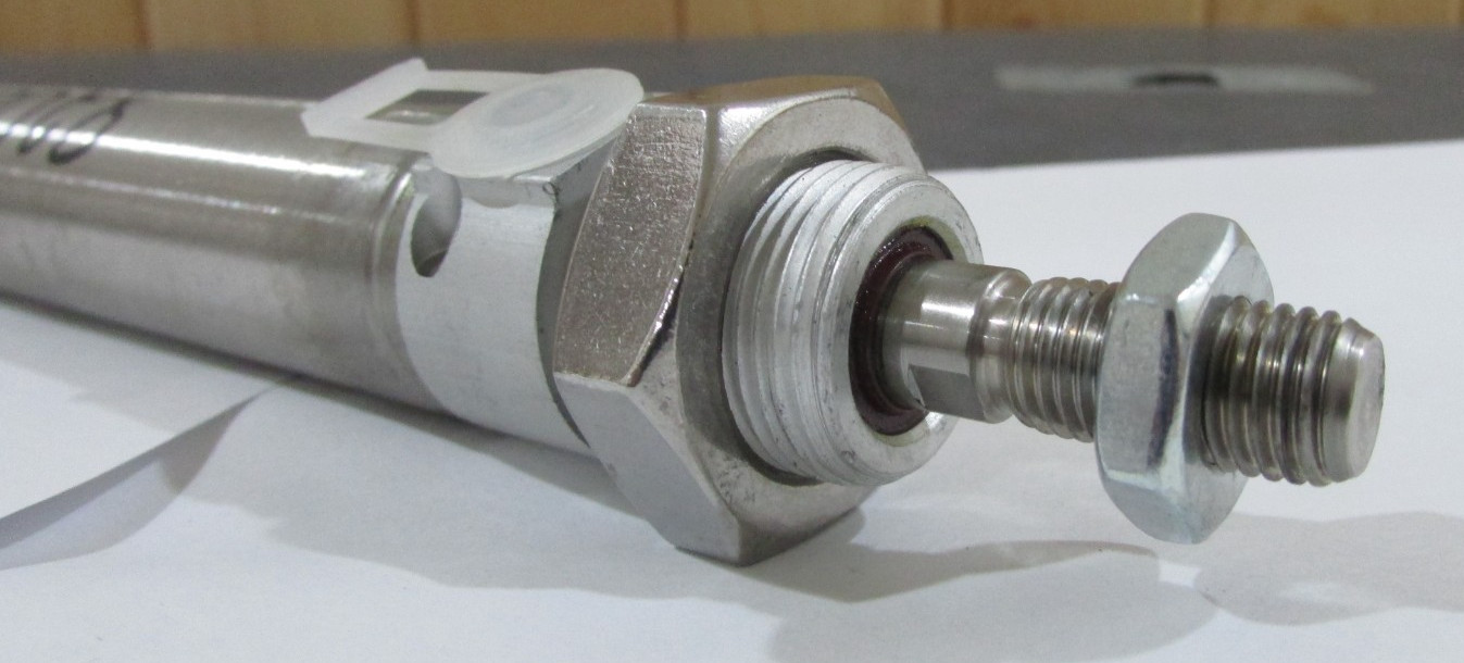 Festo DSNU-25-200-PPV-A