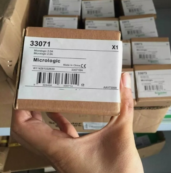 1PC Brand New 33071 Circuit Breaker DHL Free Shipping