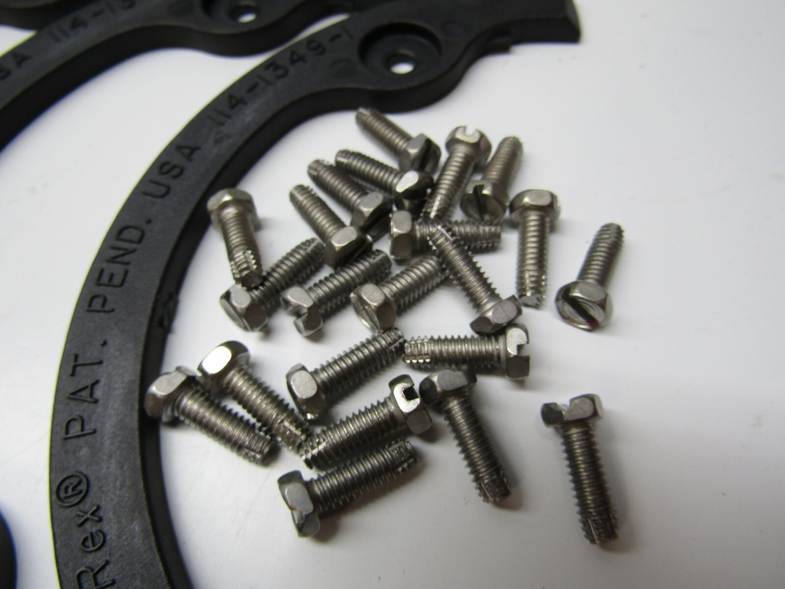 Rex 114-1349-1 Split Guide Ring Lot of 15!