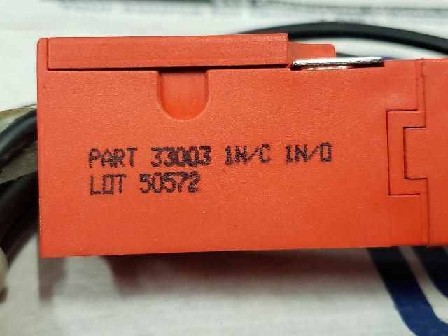 Lot of (5) Allen Bradley Guardmaster Safety Switch – 440K-E33003 w/Warranty