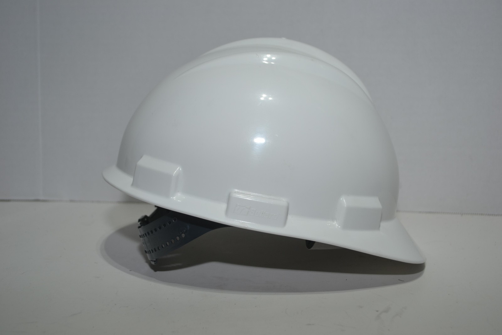Bullard Safety Hard Hat Cap Helmet Suspension ANSI Type 1 Class E G White