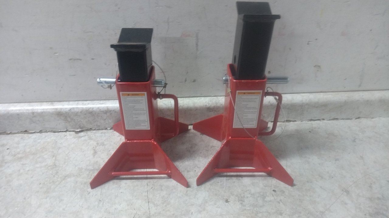 American Forge & Foundry 3305A 2 Pk 5 Ton Load Cap Medium Duty Safety Stand