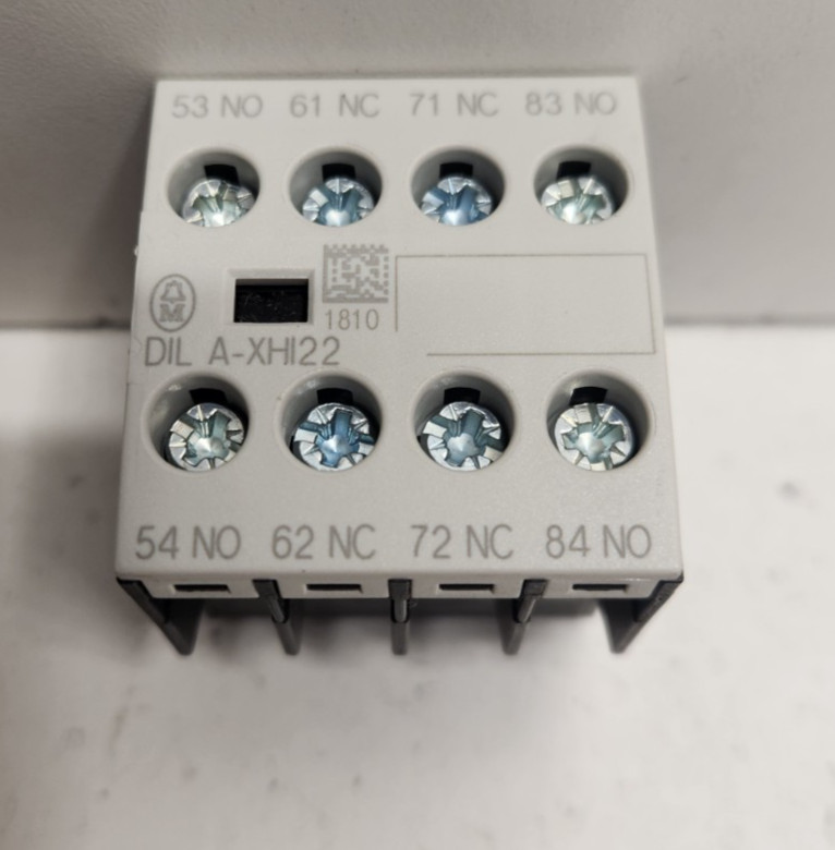 NEW NO BOX! MOELLER 600V 4-POLE 2NO+2NC FRONT AUXILIARY CONTACT DIL-A-XHI22