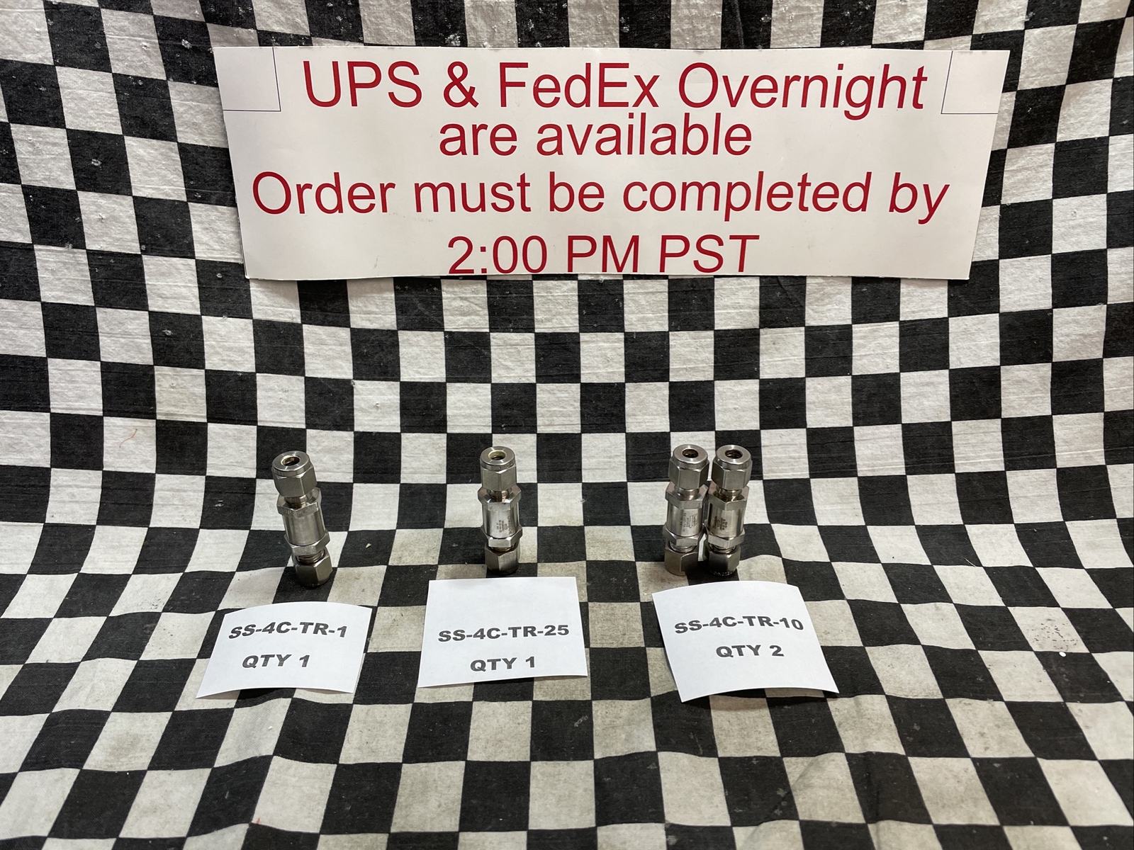 SWAGELOK SS-4C-TR-25 SS-4C-TR-1 & SS-4C-TR-10, Check Valve 1/4″, LOT OF 4 #YB16