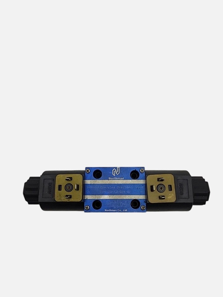 NEW NORTHMAN SWH-G02-C2-D24-20 DIRECTIONAL CONTROL VALVE 24VDC