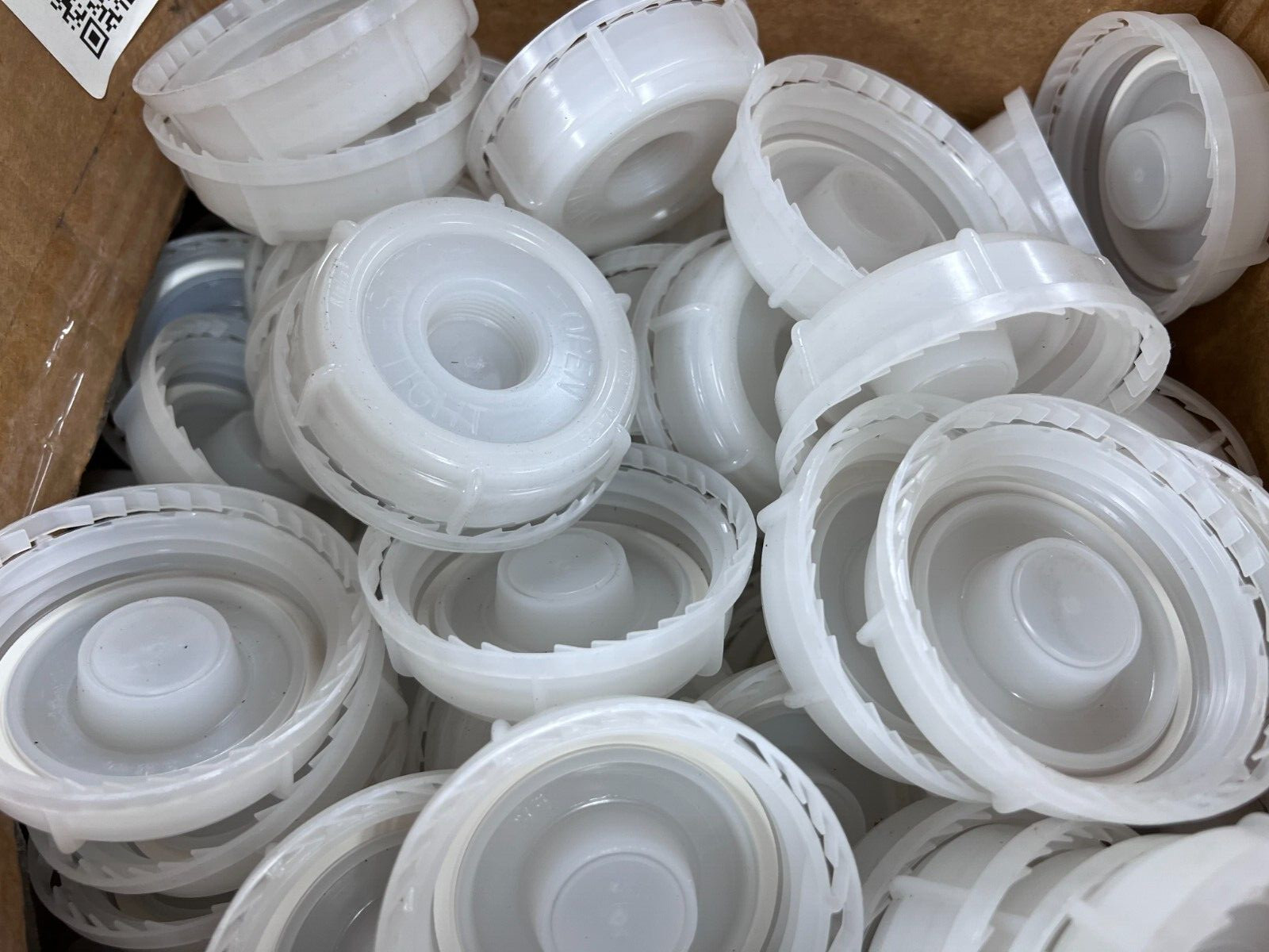 NEW LOT OF 24 RIEKE SC-76 70MM 6 TP1 TAMPER EVIDENCE COVER W/ 3/4″ KNOCKOUT