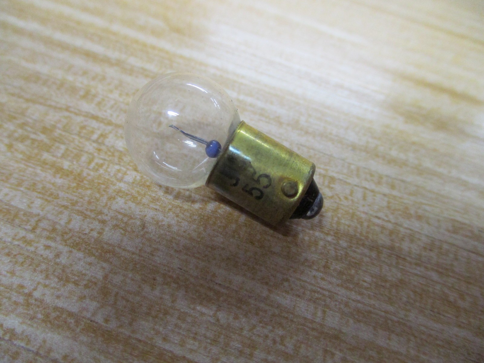 Chicago Miniature CM-55 Miniature Lamp 55 (Pack of 30)