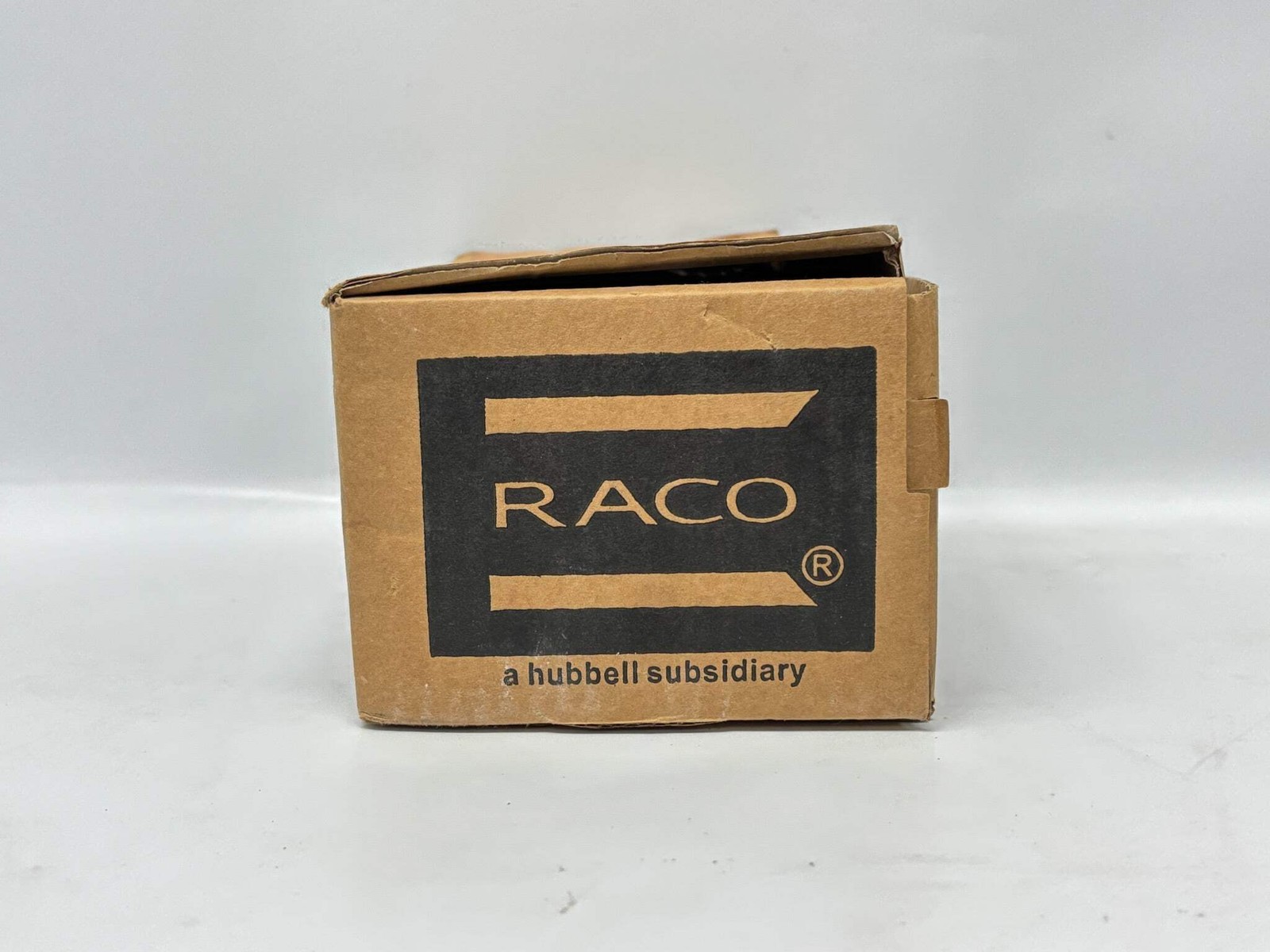 25 PK RACO 2924RT 1″ EMT Raintight Compression Coupling, Steel