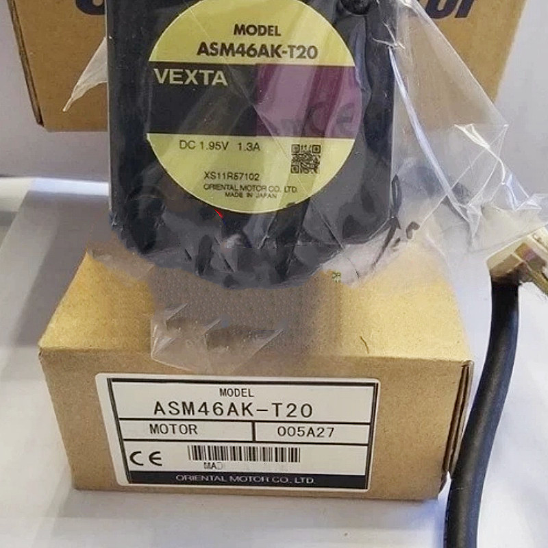 ASM46AK-T20 1PCS Brand New Vexta ASM46AKT20 Stepper Motor Fast Delivery