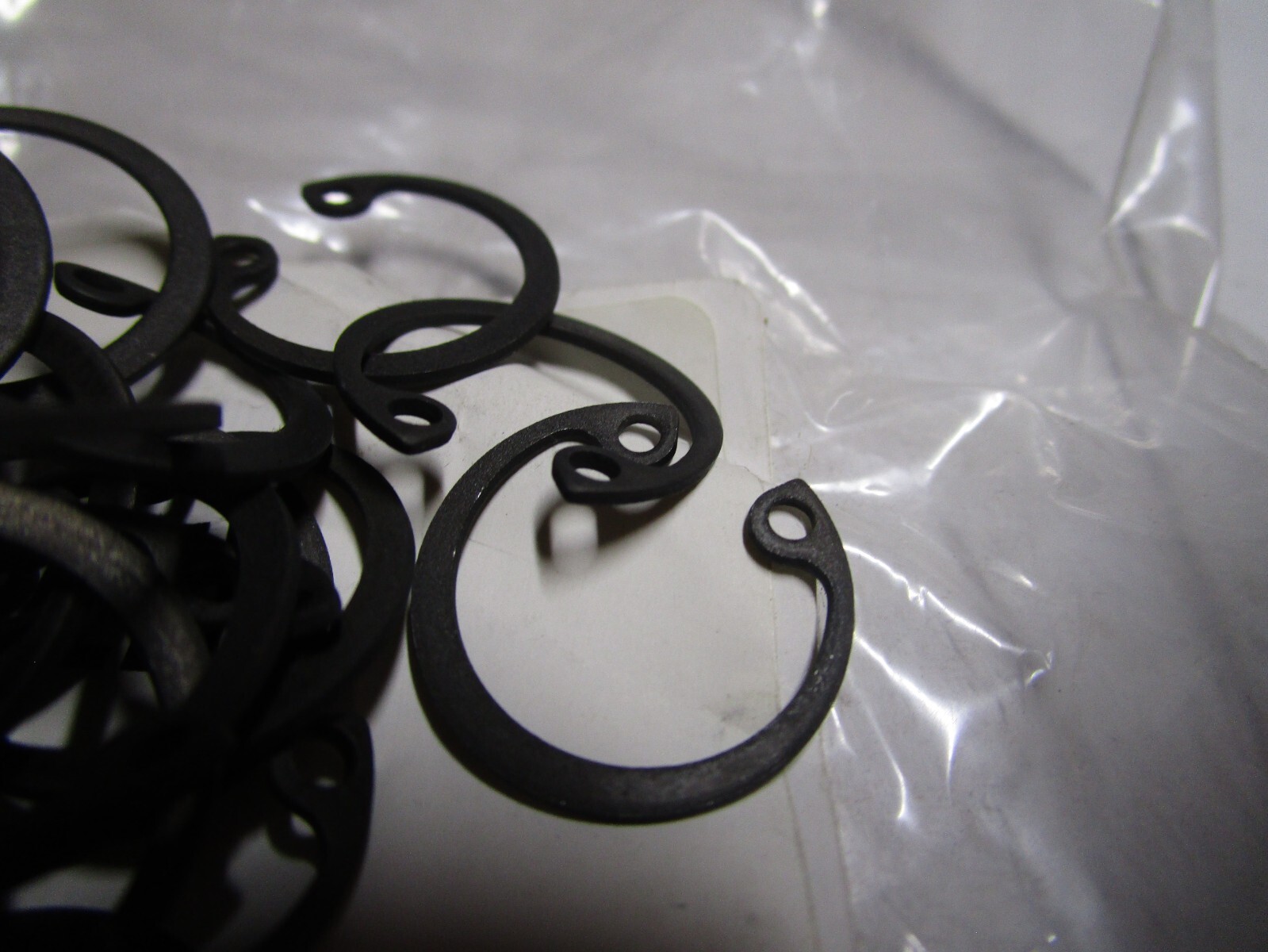 19MM DIN 472 Internal Retaining Ring, Steel Metric QTY 55