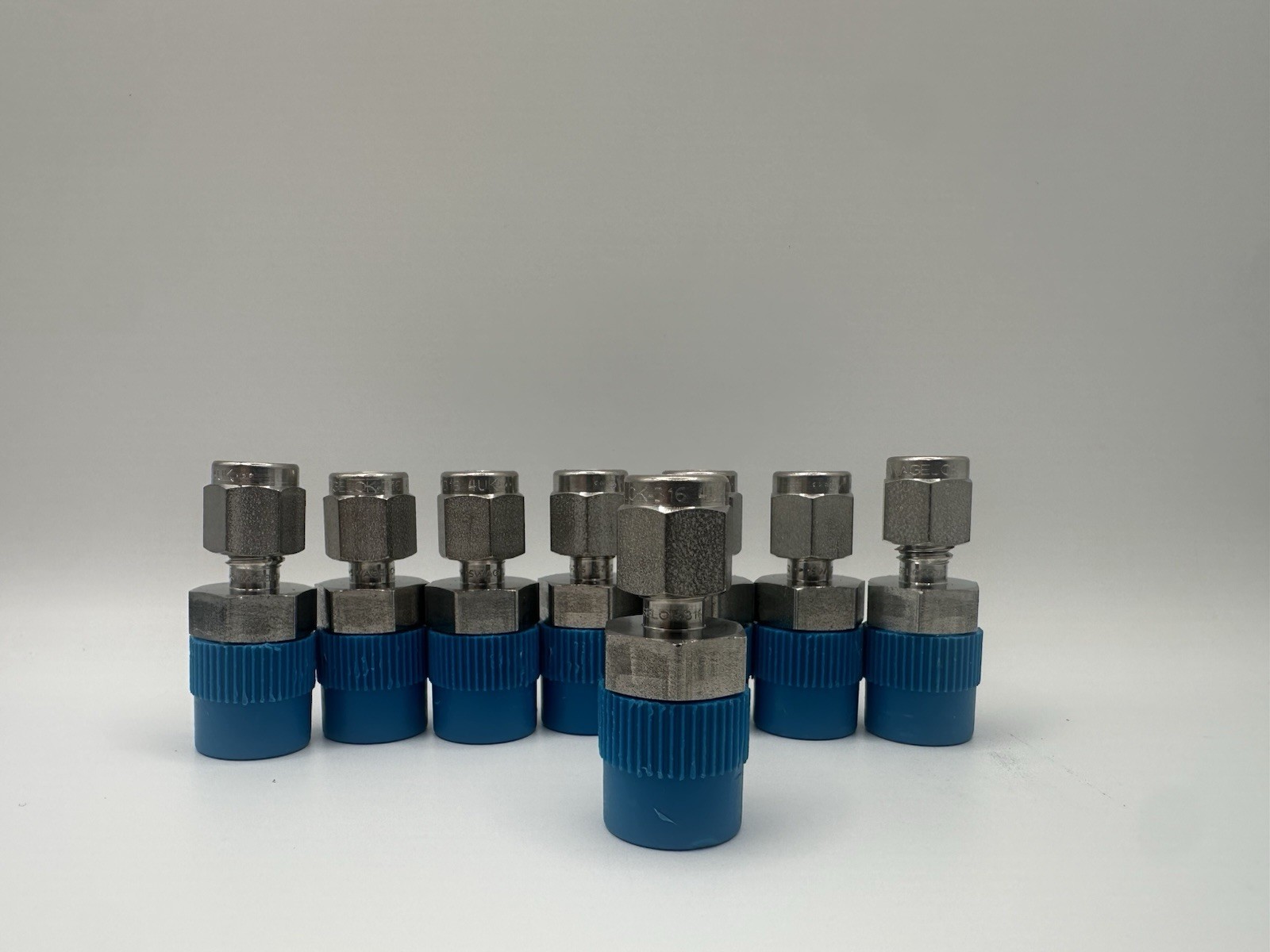Swagelok Stainless Fitting,1/8″ Tube x 1/4″ M NPT, SS-200-1-4 Lot of 8