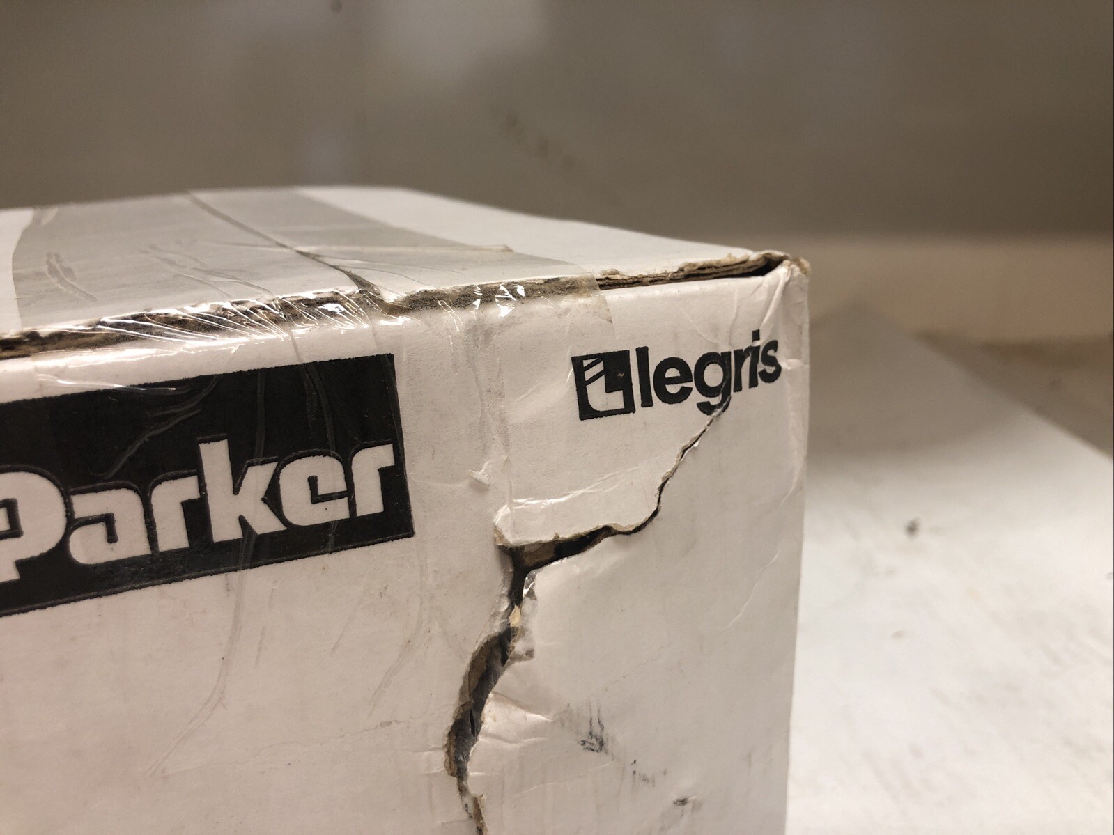 1 New Parker legris Closed DBL Axle Valve 4203-40-50-20,11/2 NPT X 1” 1/2 NPT