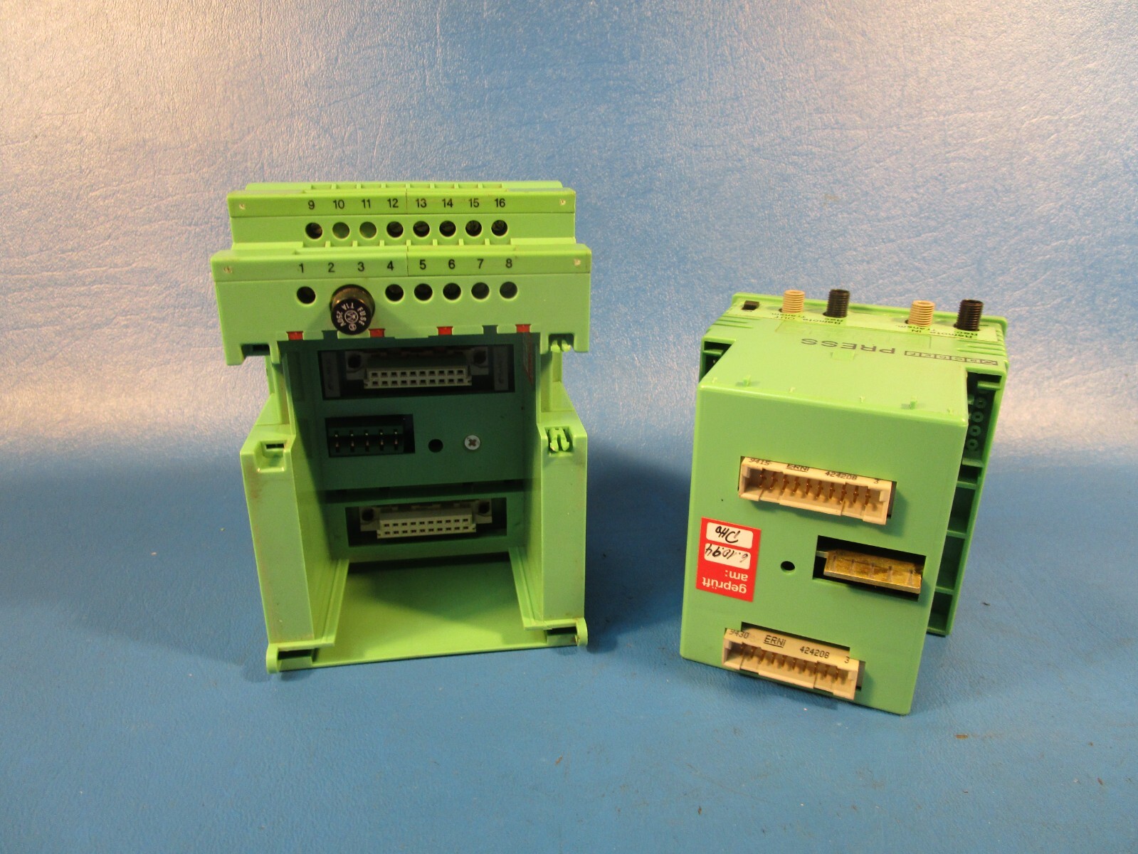 USED PHOENIX CONTACT IBS ST 24 BK-LK, INTERBUS-S, BUS TERMINAL 24V DC, MODULE