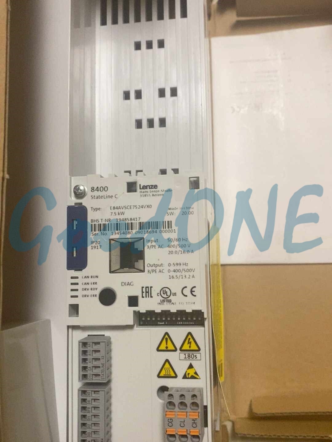 1PC New Lenze Frequency Converter E84AVSCE7524VX0 7.5KW