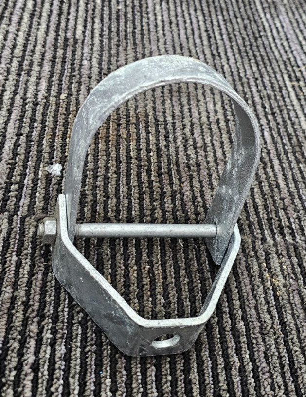 (QTY 3) E11 Carbon Steel Clevis Hangers 4 Inches x 5-1/2 Inches
