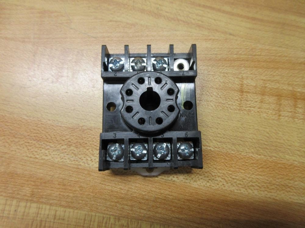 Custom Connector 0T08-PC Relay Socket OT08PC